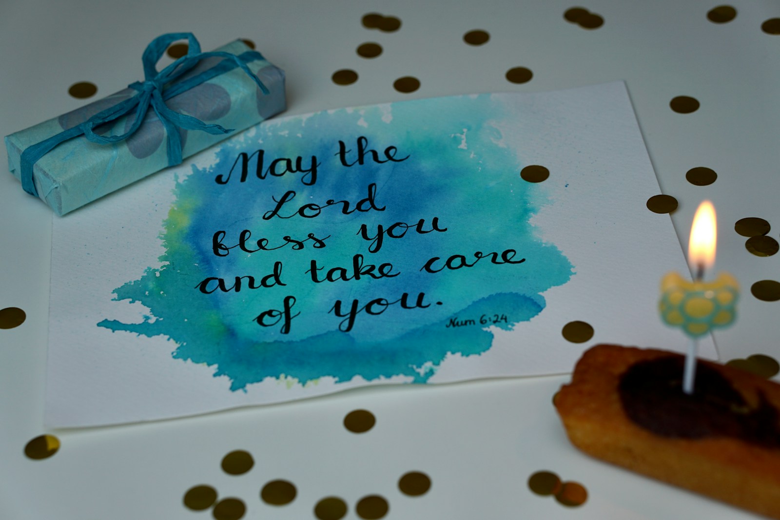 blue and white happy birthday greeting card